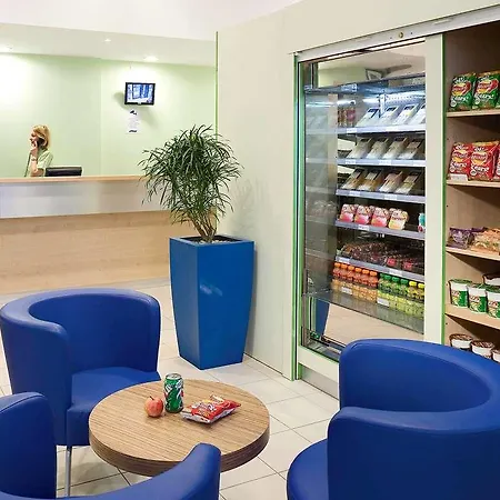 Ibis Budget Versailles Coignieres 