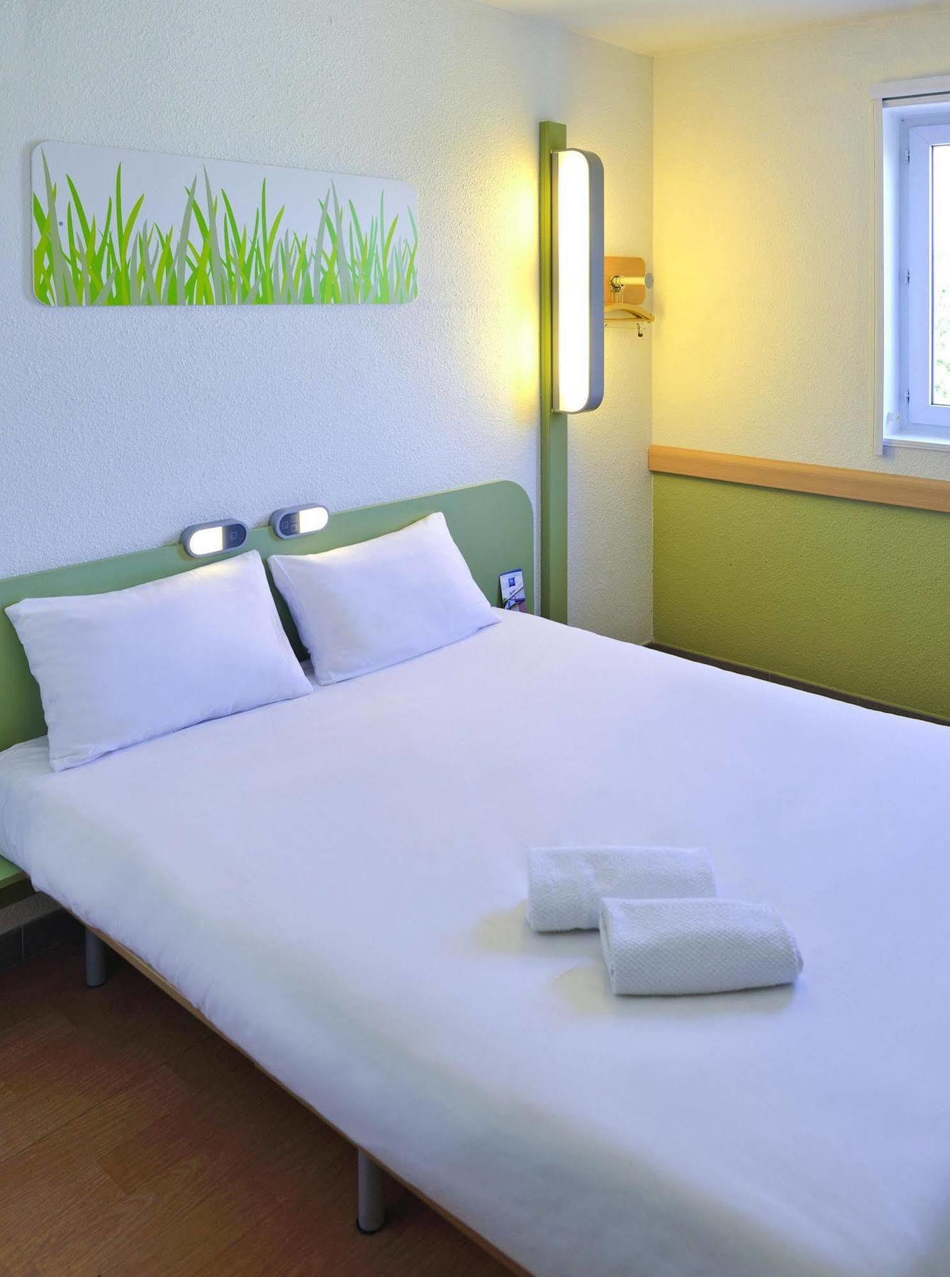 Ibis Budget Versailles Hotel